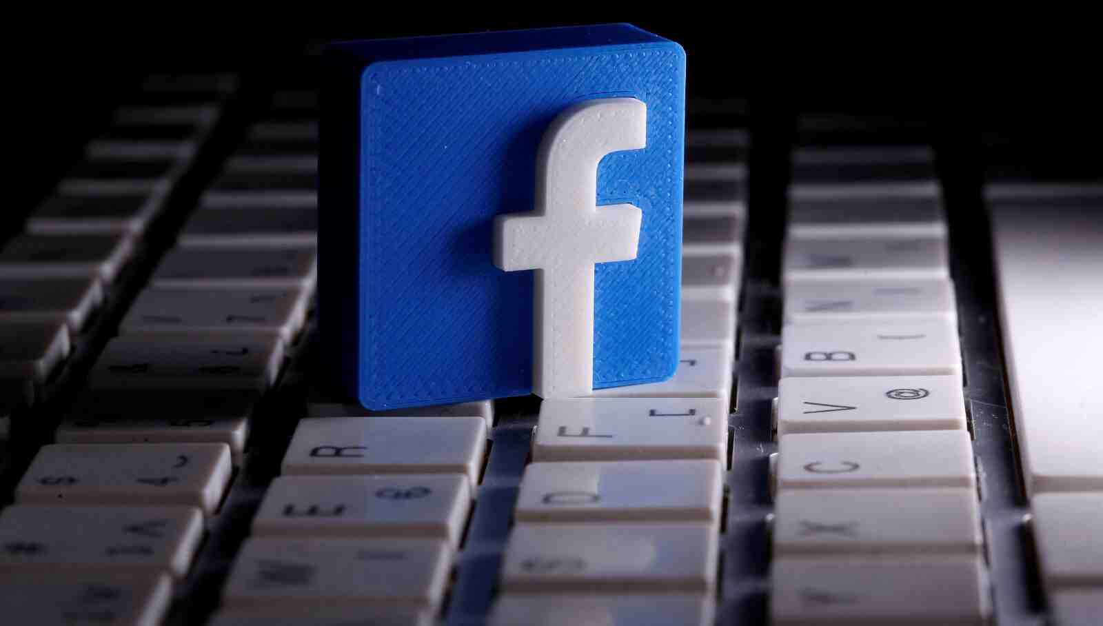 Facebook, Yahudi soykırımını inkar eden gönderileri yasaklıyor