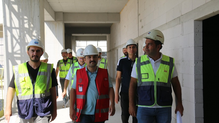 Sağlık Bakanlığı Şanlıurfa şehir hastanesinde inceleme