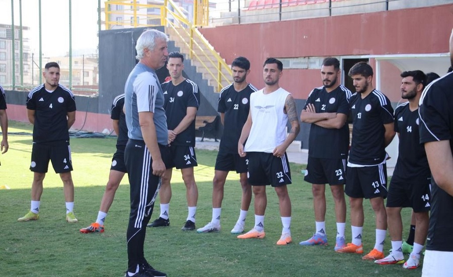 Karaköprü Belediyespor Bornovaspor’u bekliyor