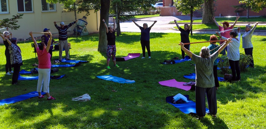 Sağlıklı yaş alma okulu ile bireyler mutlu