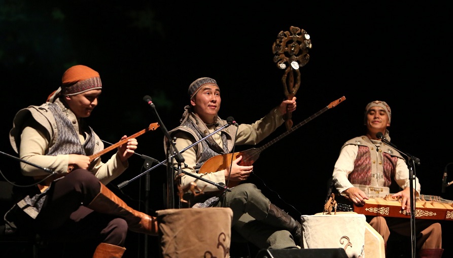 Orta Asya’dan ezgiler