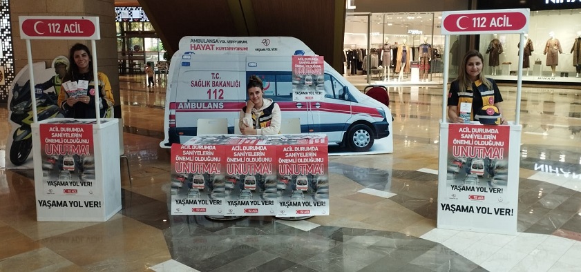 Ambulansa yol ver hayat kurtar!