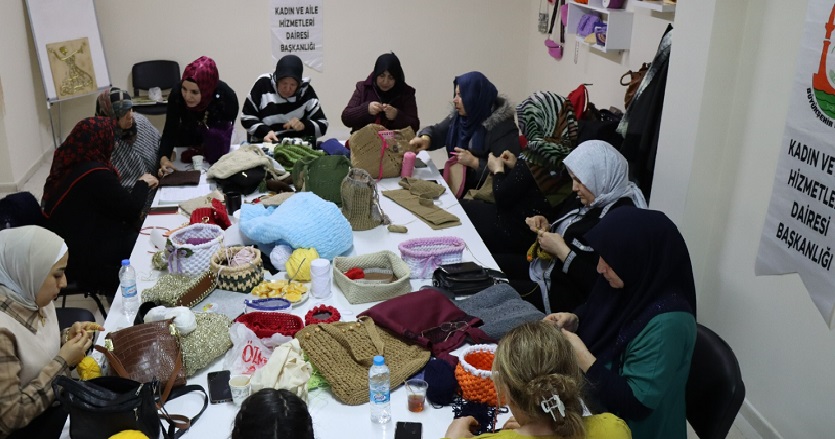 Kadın destek merkezini hizmete sundu