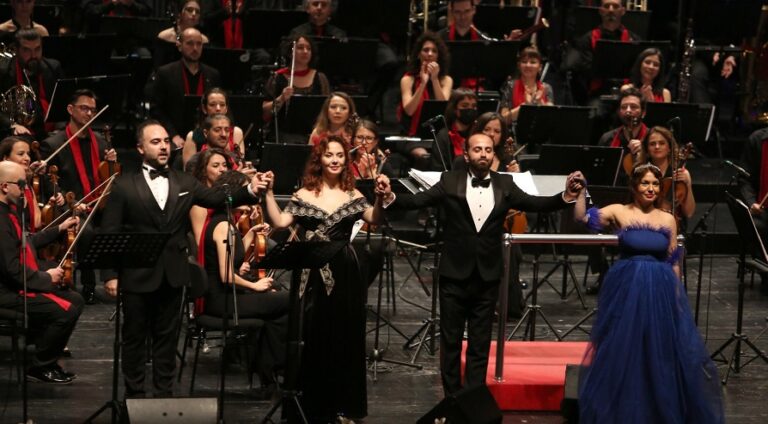 Sanfoni orkestrası’ından yeni yıl konseri