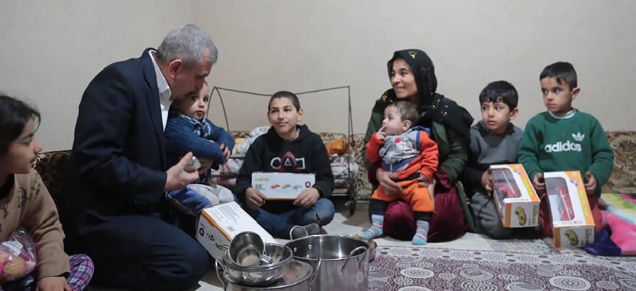 Beyazgül yüreklere dokundu