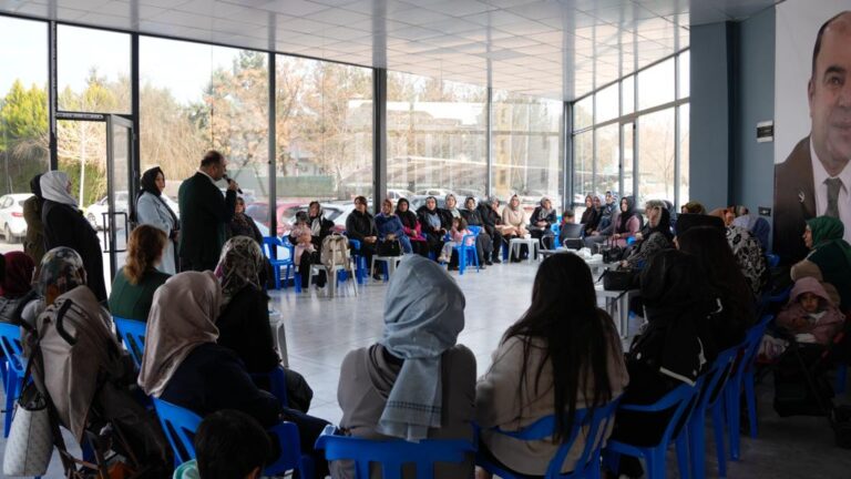 Çiftçi: Karaköprü’de değişim kadınlarla olacak