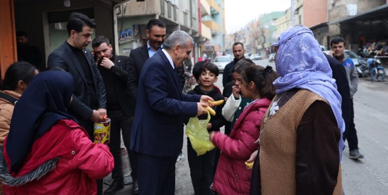 Beyazgül esnafla buluştu