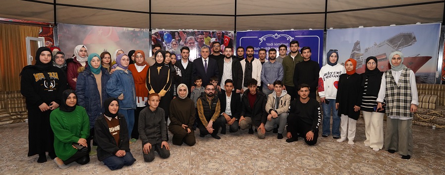 Gençlik meclisi muhabbet buluşması