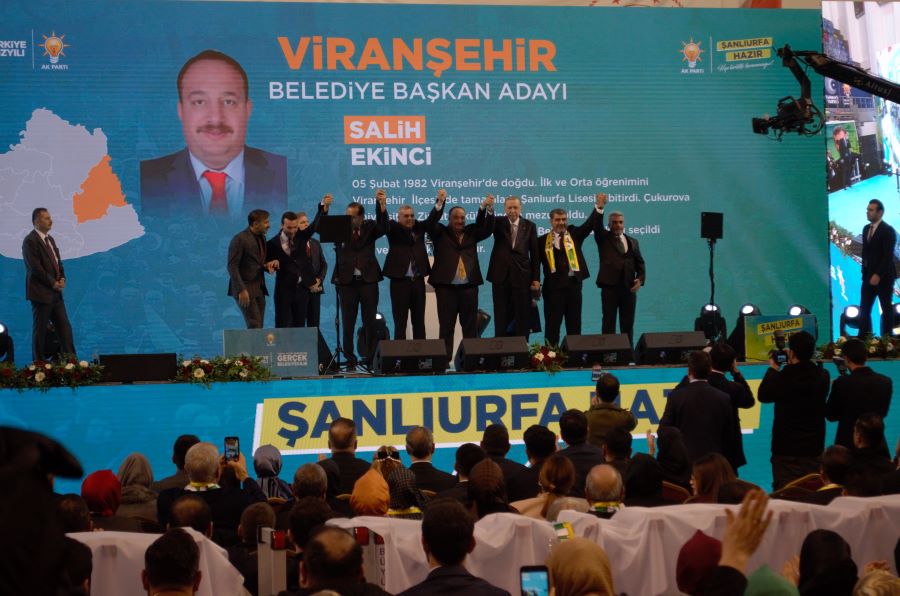 Cumhurbaşkanı Erdoğan ,viranşehir belediye başkanı salih ekinci ile yolla devam dedi