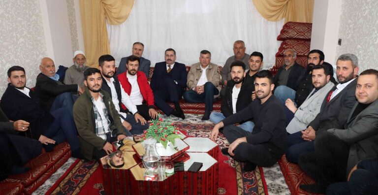 Baydilli vatandaşlara yeni dönem karaköprü’yü anlatıyor