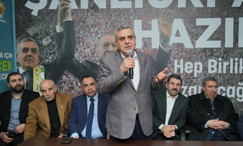 Beyazgül seçim ofisinde vatandaşlarla bir araya geldi