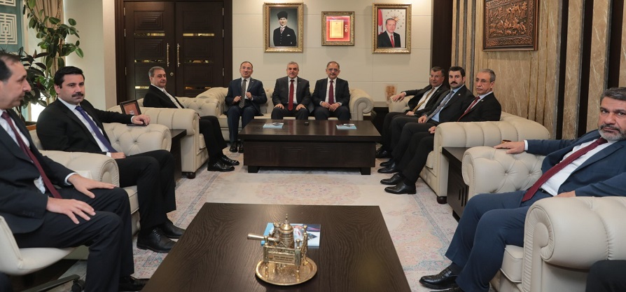 Bakan Özhaseki’den Beyazgüle’e ziyaret