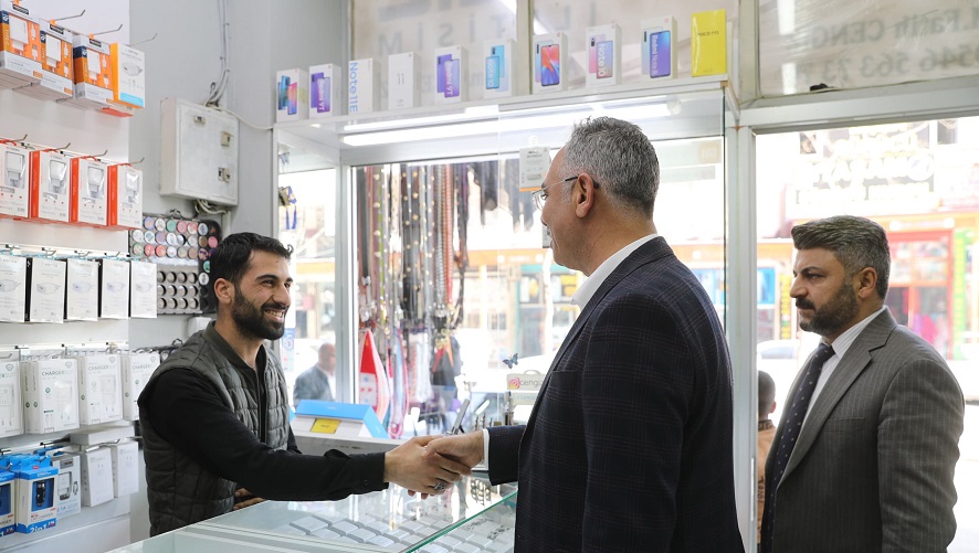 Kuş esnafın talepelerini dinledi