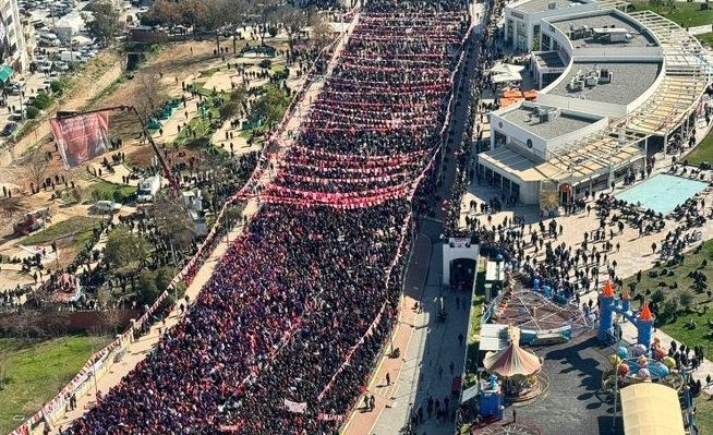 Yeniden Refah’tan Şanlıurfa’da dikkat çeken miting