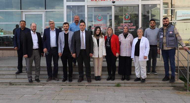 İl Sağlık Müdürü Solmaz Halfeti de ki Sağlık tesislerini ziyaret etti