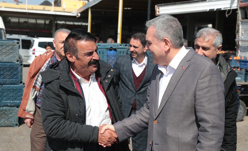 Şutim esnaflarından Beyazgül’e destek