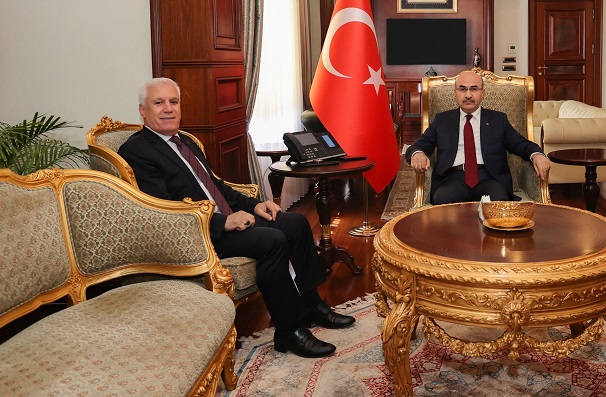  Bozbey’den ilk resmi ziyaret Bursa Valisi Demirtaş’a