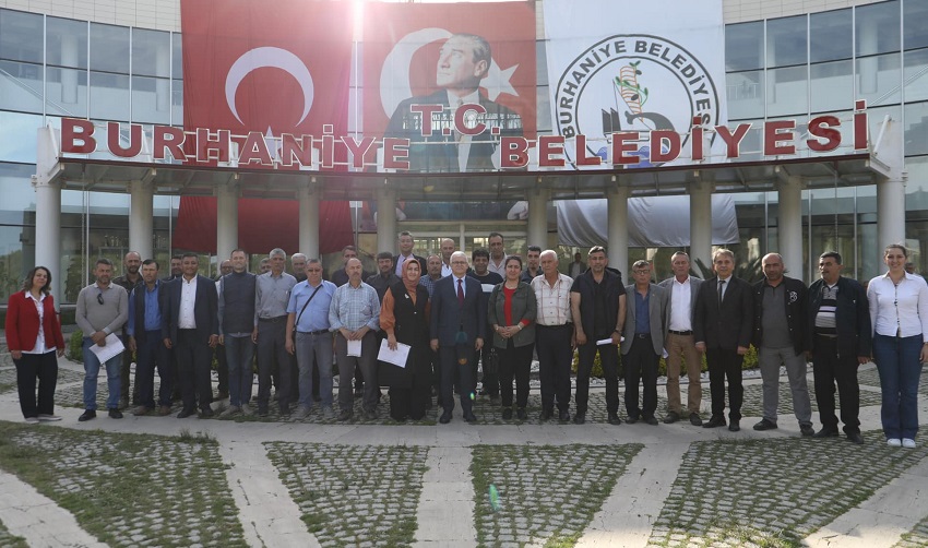 Muhtarlar başkan Deveciler’i ziyaret etti