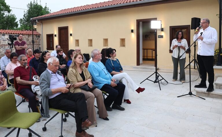 Şiir Onur Ödülü Ayten Mutlu’ya verildi