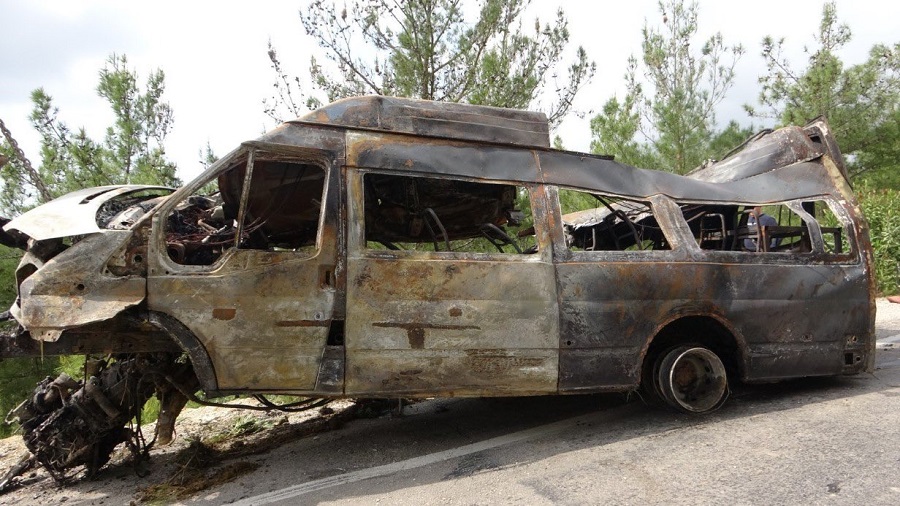 Tarım işçileri kaza yaptı, 3 ölü 18 yaralı