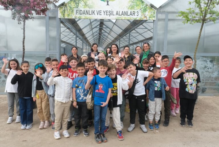Öğrenciler doğayla buluşuyor