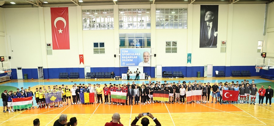 Kardeş kent takımları Nilüfer Uluslararası Spor Şenlikleri’nde