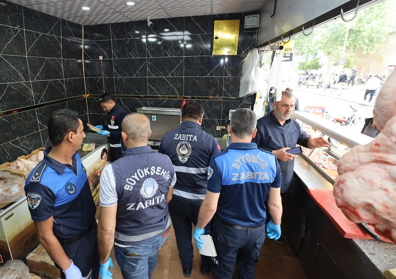 Büyükşehir Zabıtadan denetim