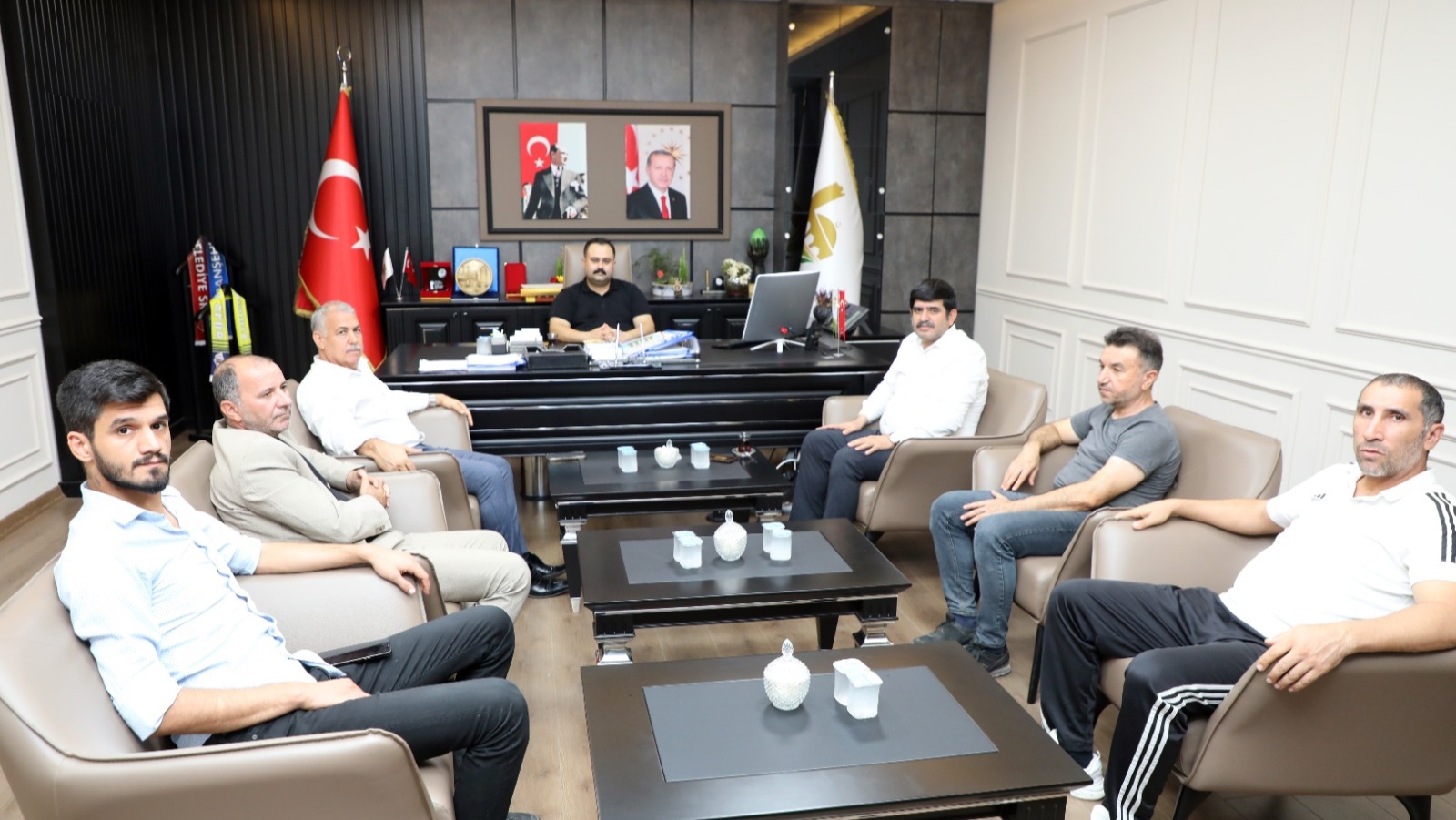 Viranşehir’de Amatör Spor Kulüplerine Destek Toplantısı