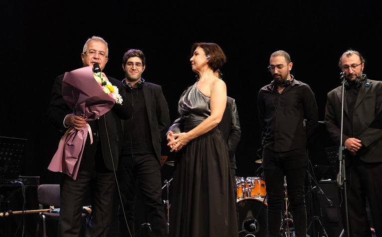 Sanatseverlere Müzik Ziyafeti