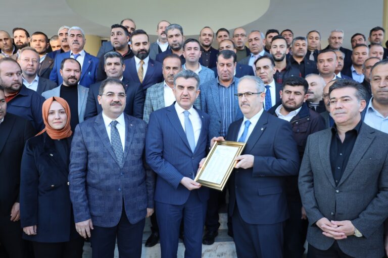 Günbegi Mazbatasını Aldı