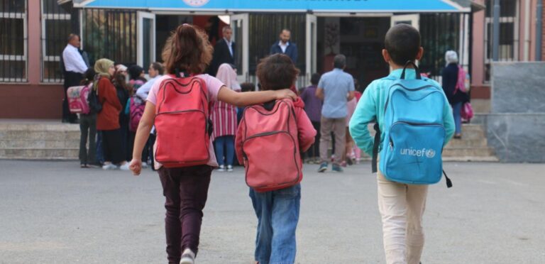 Şanlıurfa’da Okula Devam Etmeyen 4 Bin Çocuk Eğitime Kazandırıldı