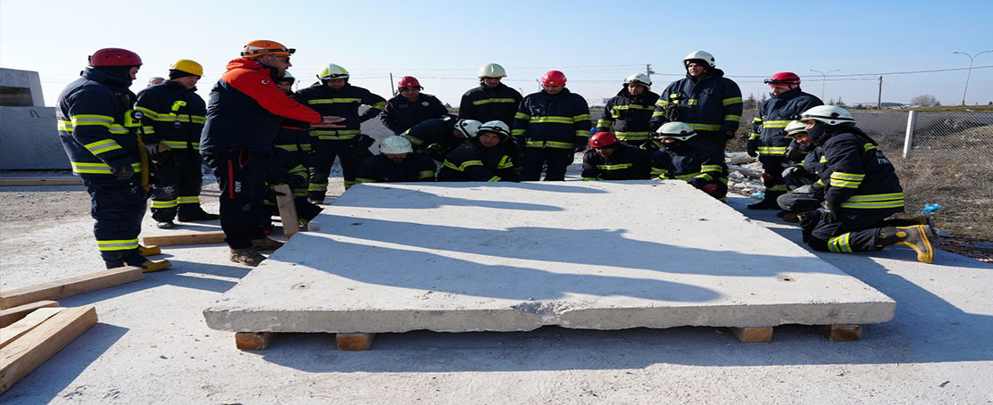 Büyükşehir Belediyesi Ekiplerine AFAD’dan Eğitim!