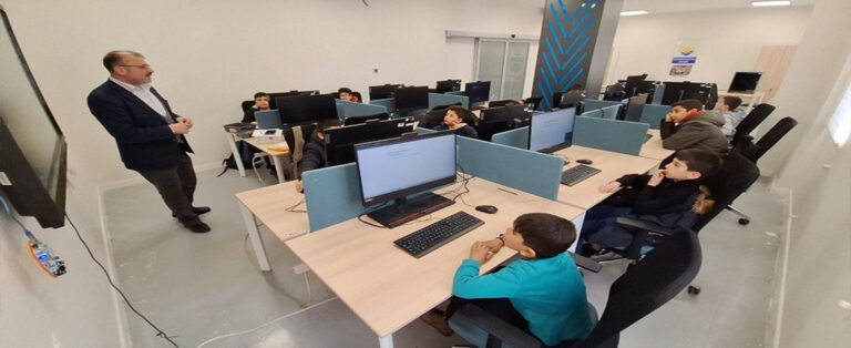 Çocuklara Robotik Kodlama Dersi!