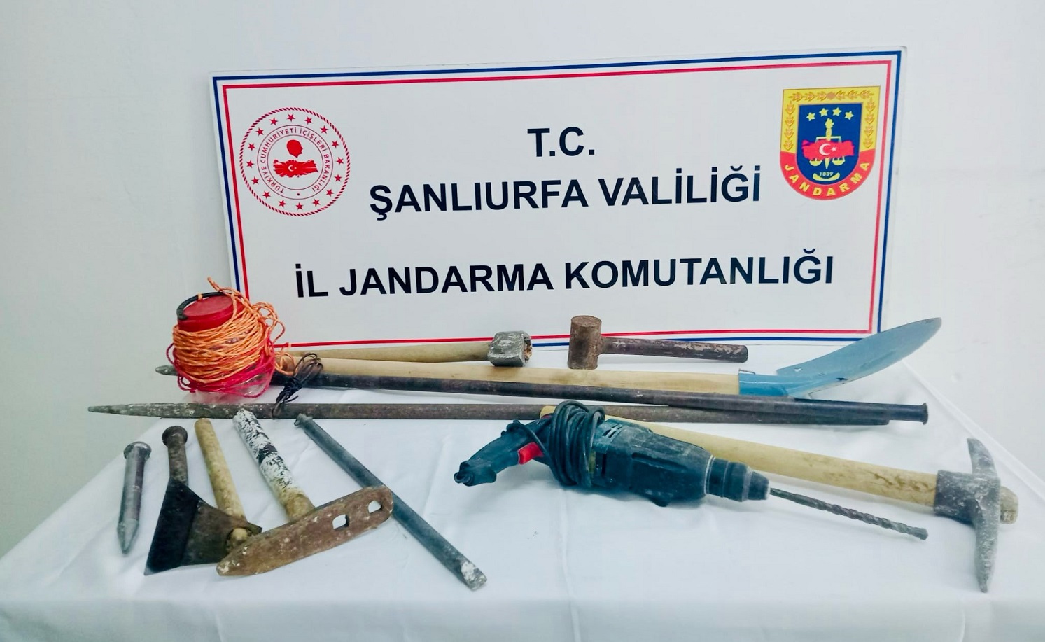 Şanlıurfa’da İzinsiz Kazı Yapanlar Suçüstü Yakalandı!