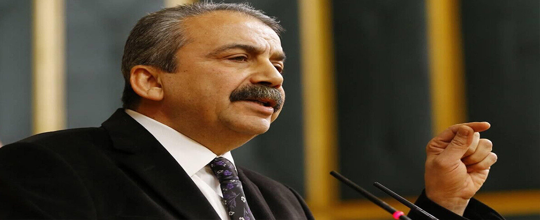 DEM Parti Milletvekili Sırrı Süreyya Önder, Kalp Krizi Geçirdi!