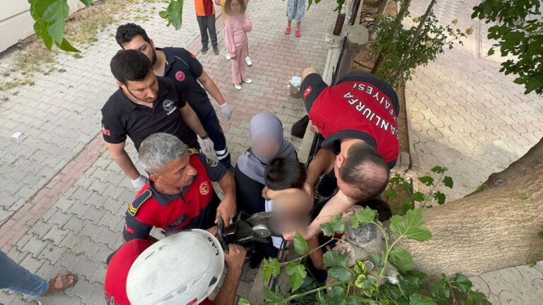 Karaköprü’de Akıl Almaz Kaza!