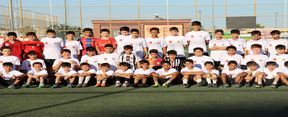 Gençler Futbolla Buluşuyor!