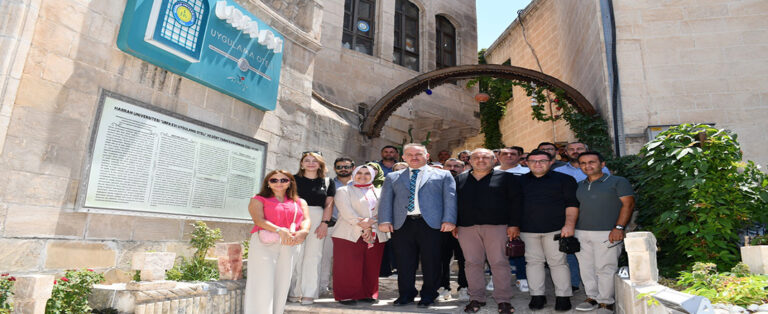 Harran Üniversitesi’nden “YKS Tercih” Tanıtım Programı!