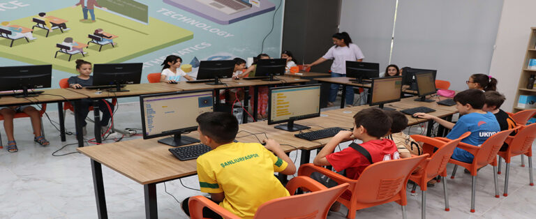 Çocuklar ve Gençler İçin Robotik Kodlama Eğitimi!