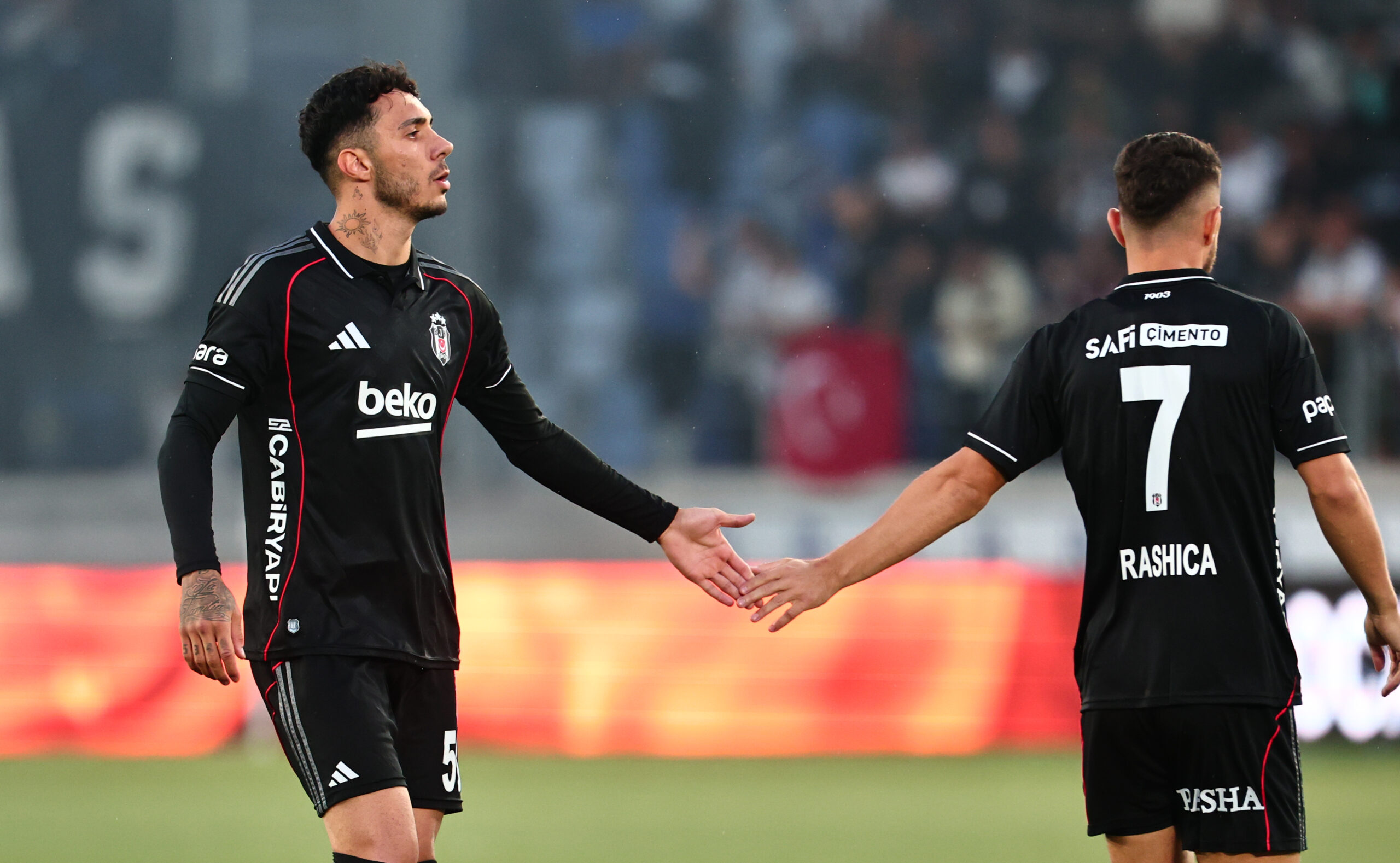 Lausanne-Beşiktaş UEFA Konferans Ligi Play-off Maçı Berabere Bitti!
