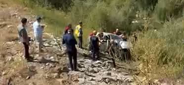 Otomobil Dereye Uçtu!