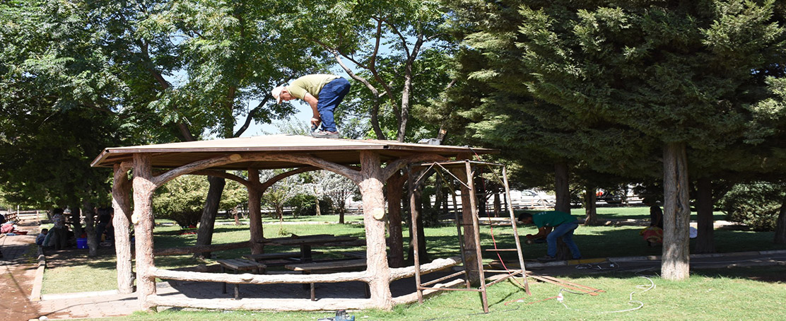 Belediye’den, Park ve Oyun Gruplarına Bakım!