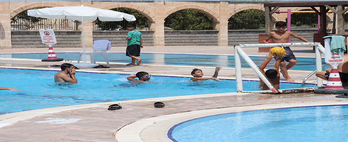 Büyükşehir Havuzlarında Su Topu Etkinliği!