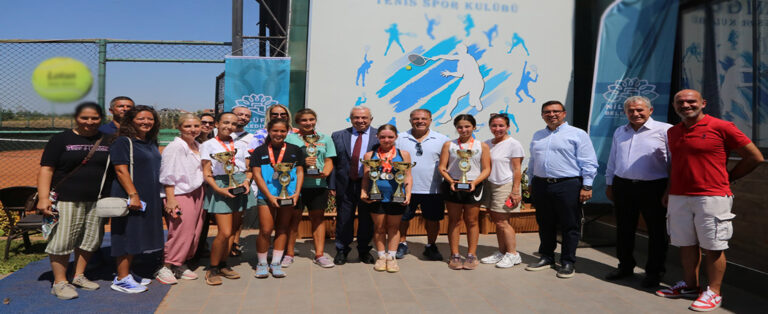 Tenis’te Şampiyonlar Belli Oldu!