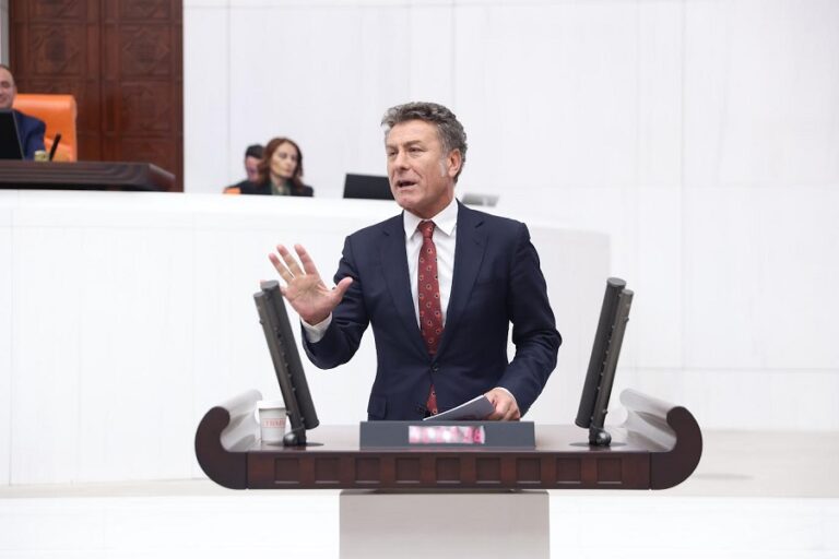 CHP Milletvekili Sarıbal’dan Tarım Bakanlığına Tepki: “Fıstık İthalatı Kararı İflasa zorluyor”