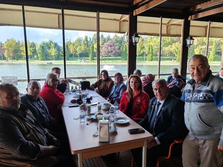 Gaziler 19 Eylül Şerefine Kent Lokantası’nda Bir Araya Geldi