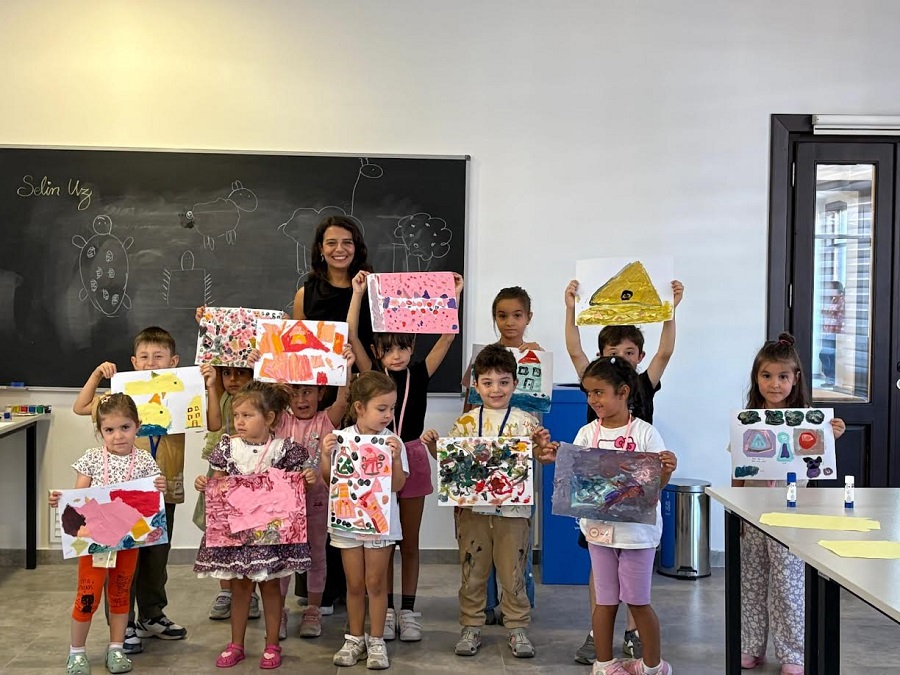 Sanat Sokağı’nda Yaratıcı Atölye Rüzgarı