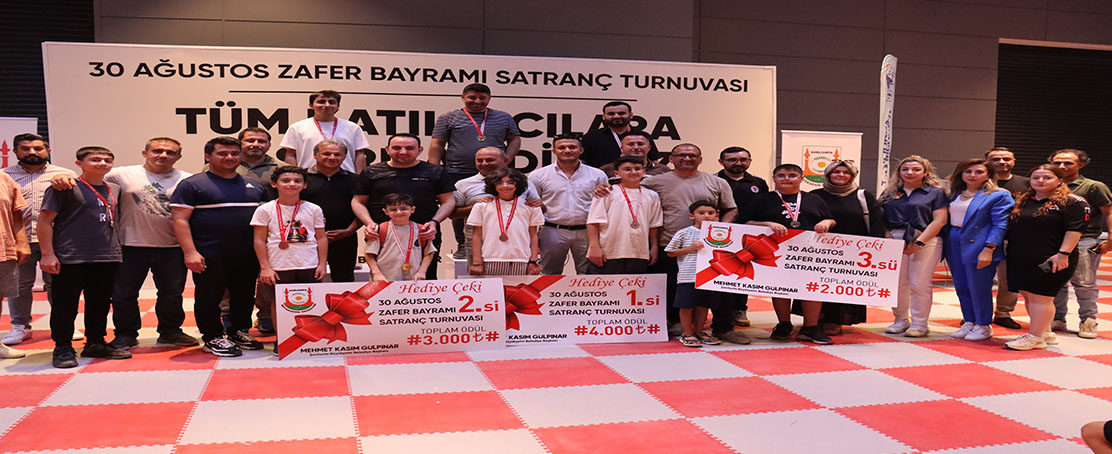 Zafer Bayramı Satranç Turnuvasında Şampiyonlar Belli Oldu!