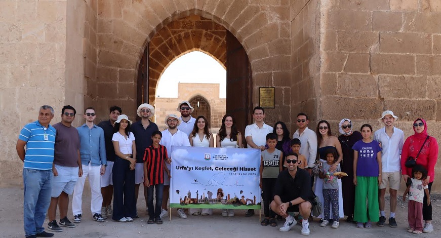 Büyükşehir, Üniversitelileri Urfa Turunda Buluşturdu