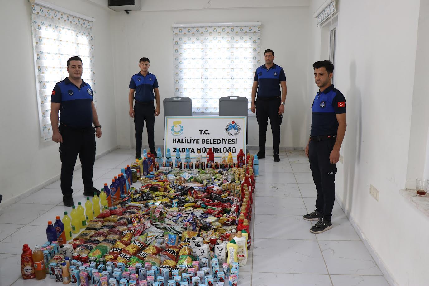 Halilye’de Sağlıksız Gıdalara Geçit Yok: 98 Kilo Kuruyemiş Ve 1.984 Ürüne El Konuldu